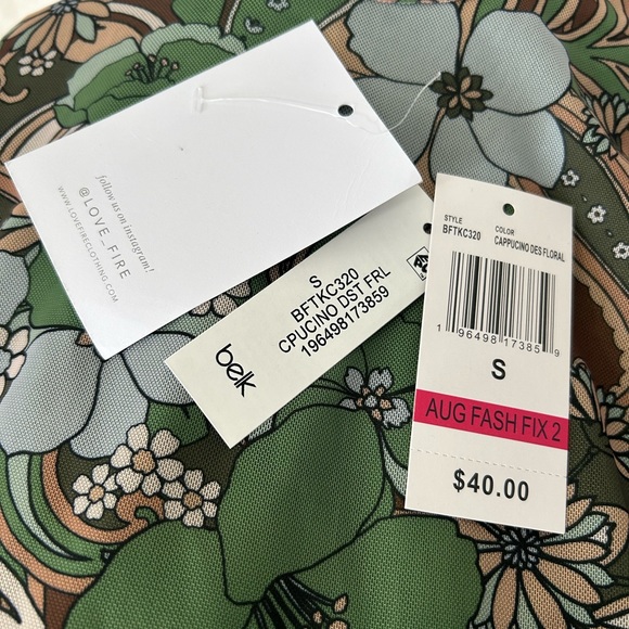 Love, Fire Top Printed Floral Pattern Mesh Long Sleeves Layered Size Small - Picture 15 of 15